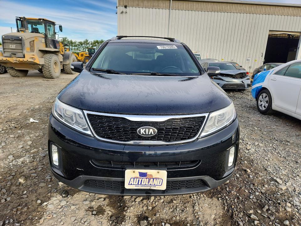 Photo 5 from auction – 2014 KIA SORENTO with VIN 5XYKT4A68EG485662