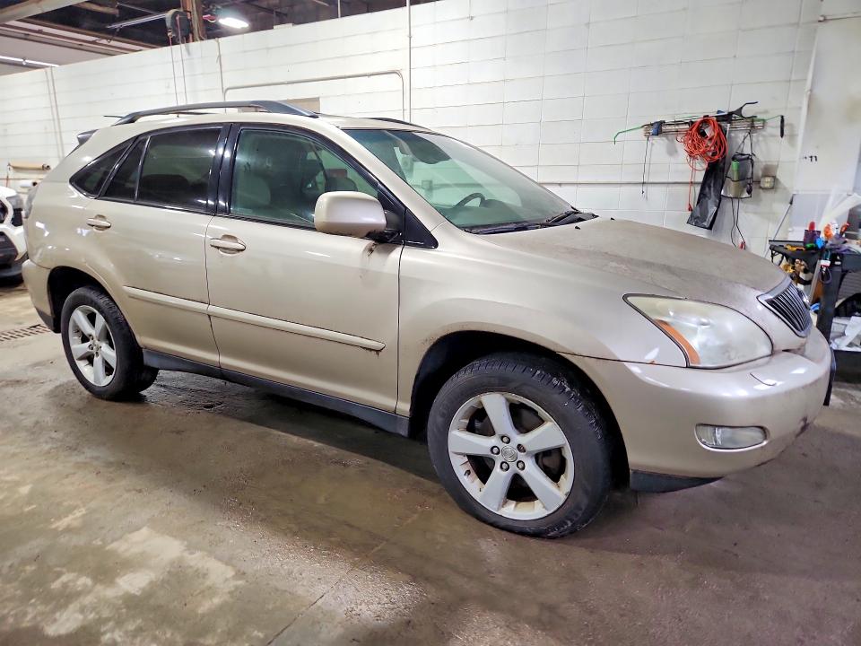 Снимка 4 от търг – 2007 LEXUS RX с VIN 2T2HK31U27C012338