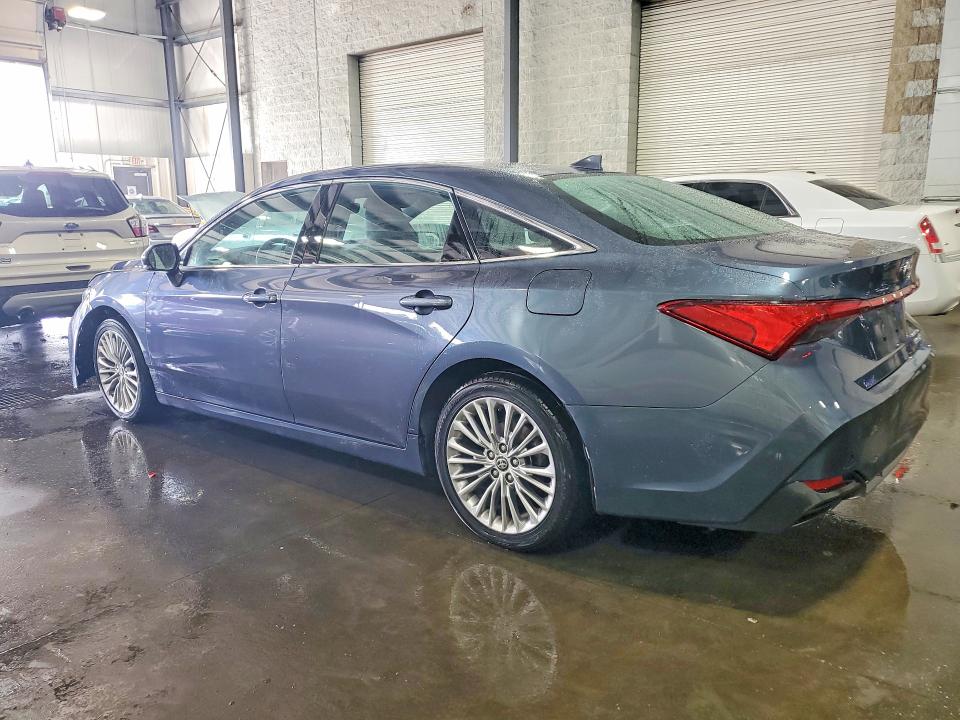Photo 2 from auction – 2022 TOYOTA AVALON with VIN 4T1DA1AB7NU013375