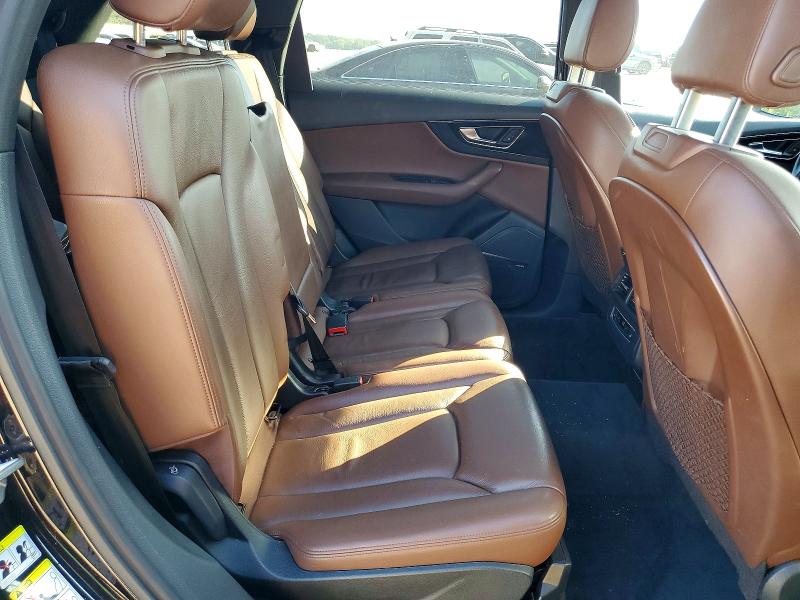Photo 11 from auction – 2017 AUDI Q7 with VIN WA1LAAF71HD019918