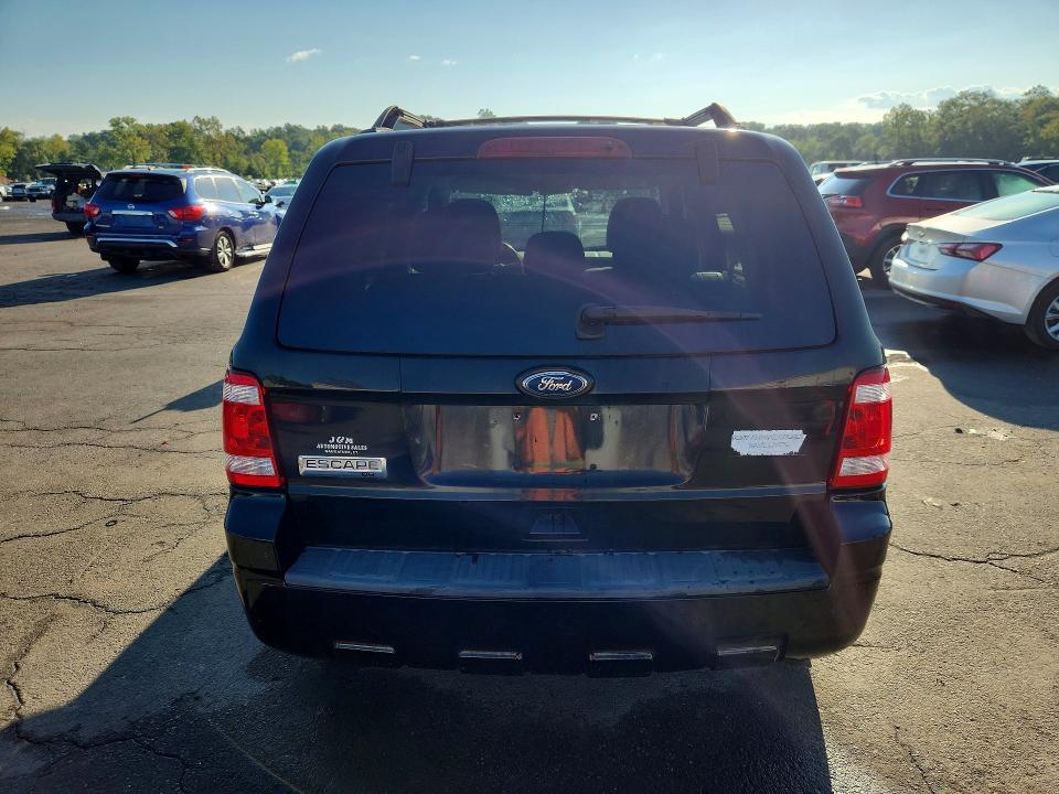 Photo 6 from auction – 2010 FORD ESCAPE with VIN 1FMCU9D78AKD41306