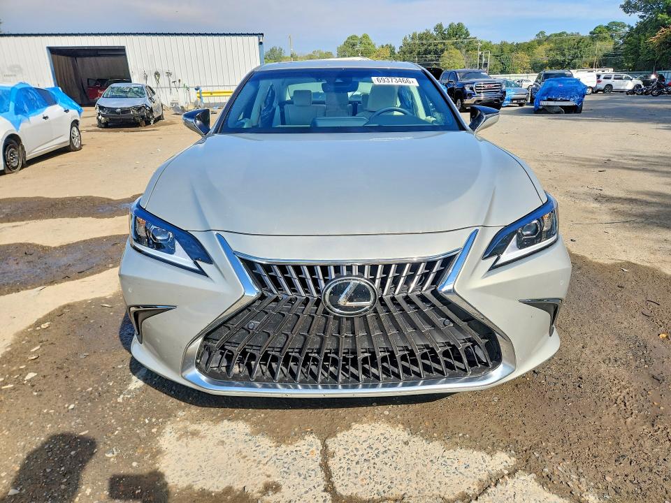 Photo 5 from auction – 2022 LEXUS ES 350 with VIN 58ADZ1B13NU128630