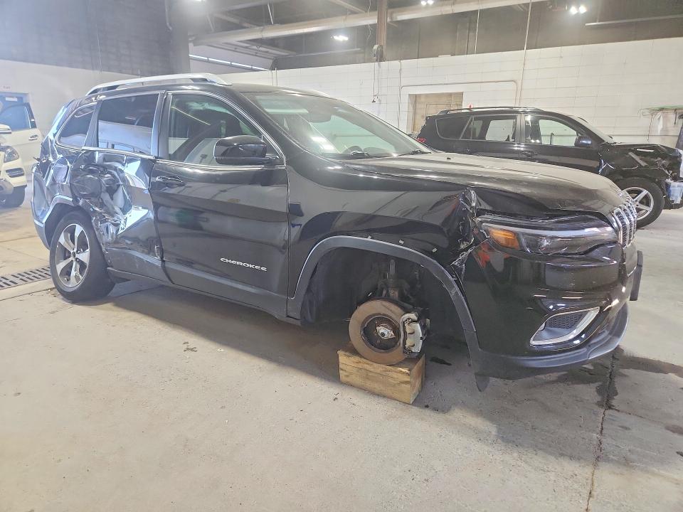 Photo 4 from auction – 2019 JEEP CHEROKEE with VIN 1C4PJMDX7KD456759