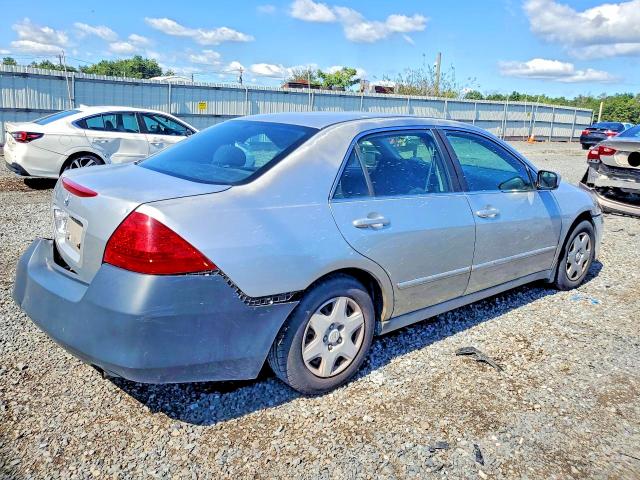 Снимка 3 от търг – 2006 HONDA ACCORD с VIN 3HGCM56486G704137