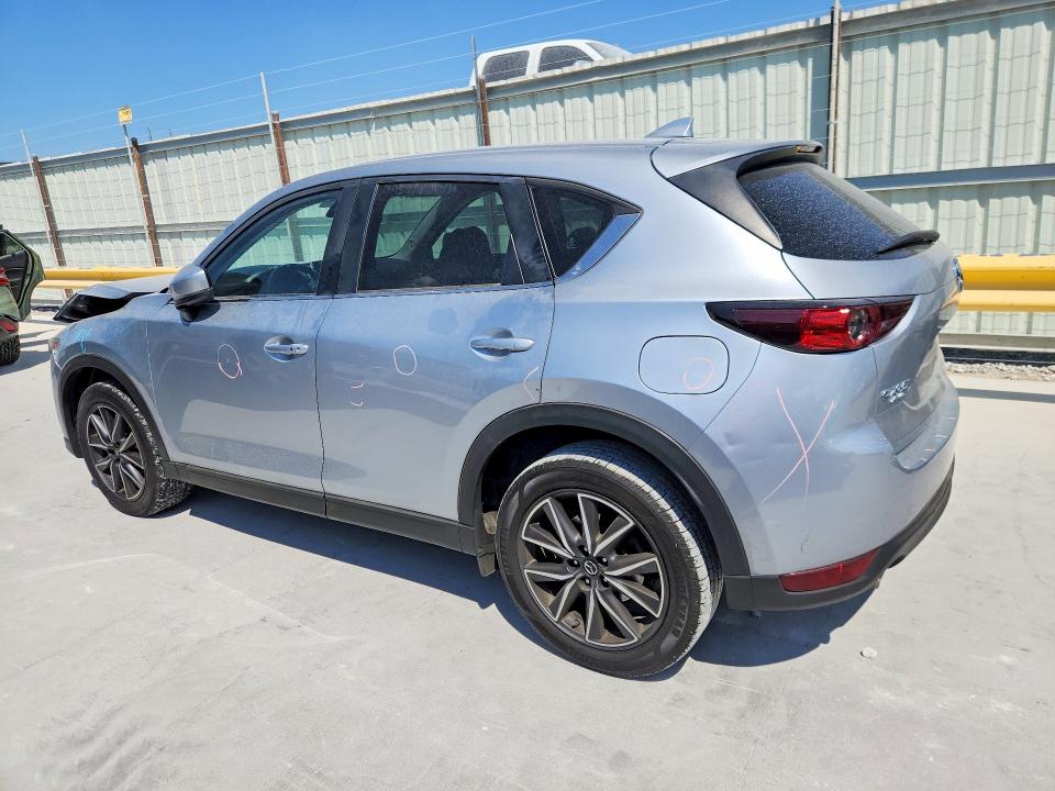 Фото 2 с аукциона – 2018 MAZDA CX-5 с VIN JM3KFBCM9J0341391