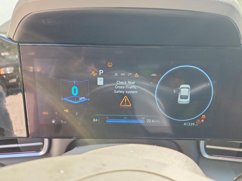 Снимка 9 от търг – 2024 HYUNDAI ELANTRA с VIN KMHLM4DG6RU769491
