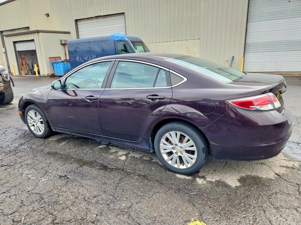 Photo 2 from auction – 2010 MAZDA 6 with VIN 1YVHZ8CH3A5M19600