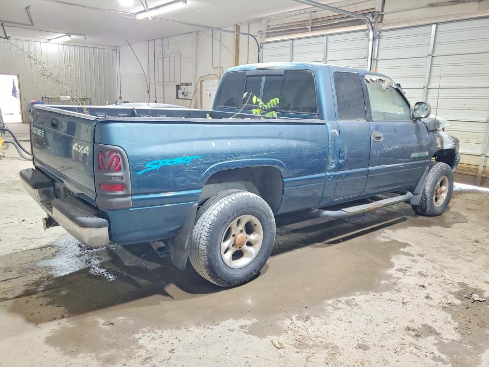 Снимка 3 от търг – 1998 DODGE RAM 1500 с VIN 3B7HF13Y1WG229171