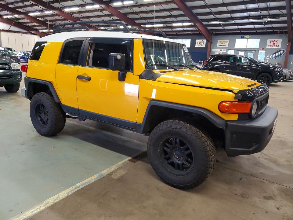 Photo 4 from auction – 2008 TOYOTA FJ CRUISER with VIN JTEBU11F68K014177