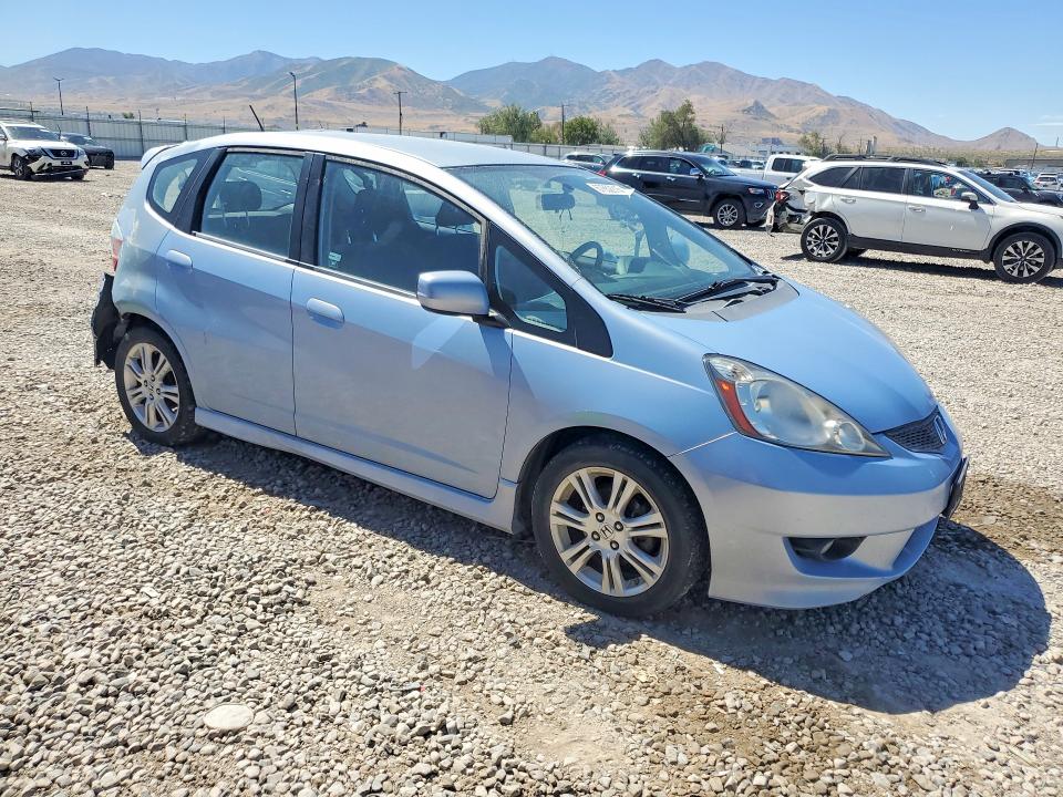 Photo 4 from auction – 2010 HONDA FIT with VIN JHMGE8H46AC027398