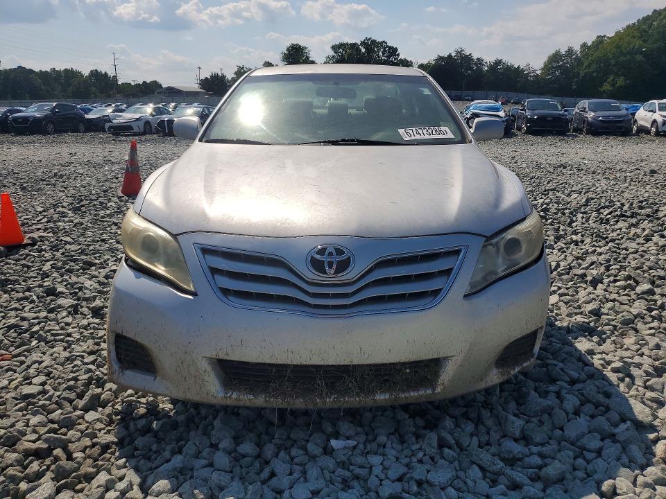 Photo 5 from auction – 2011 TOYOTA CAMRY with VIN 4T1BF3EK9BU631856