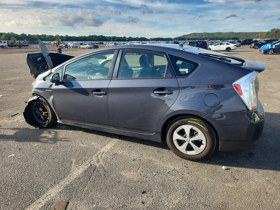 Фото 2 с аукциона – 2012 TOYOTA PRIUS с VIN JTDKN3DU3C5399566