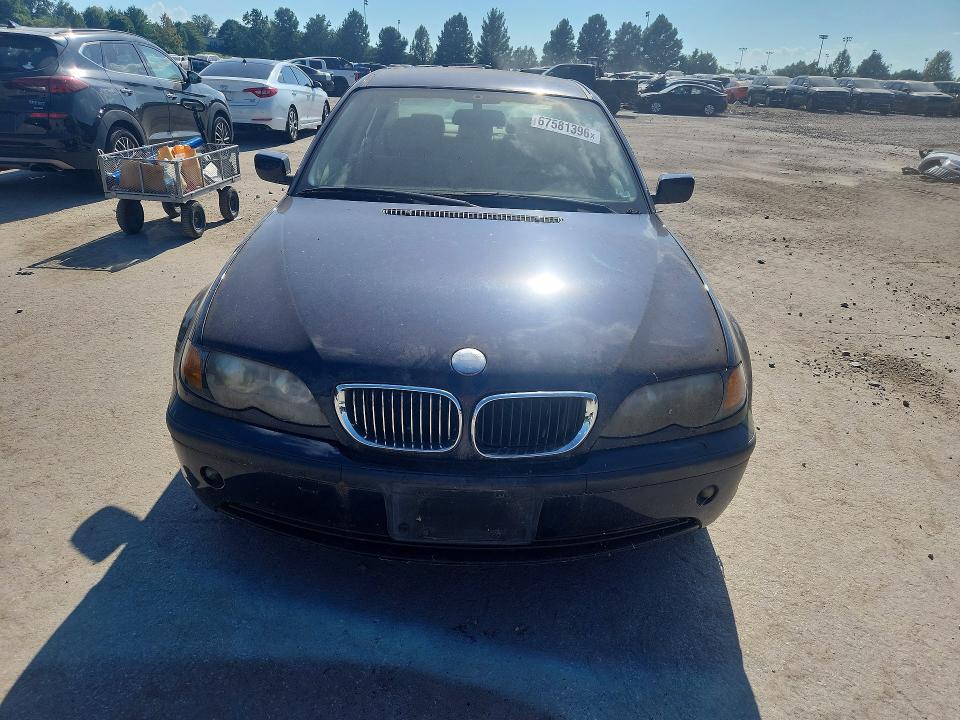 Zdjęcie 5 z aukcji – 2003 BMW 325 z VIN WBAEU33473PM57634