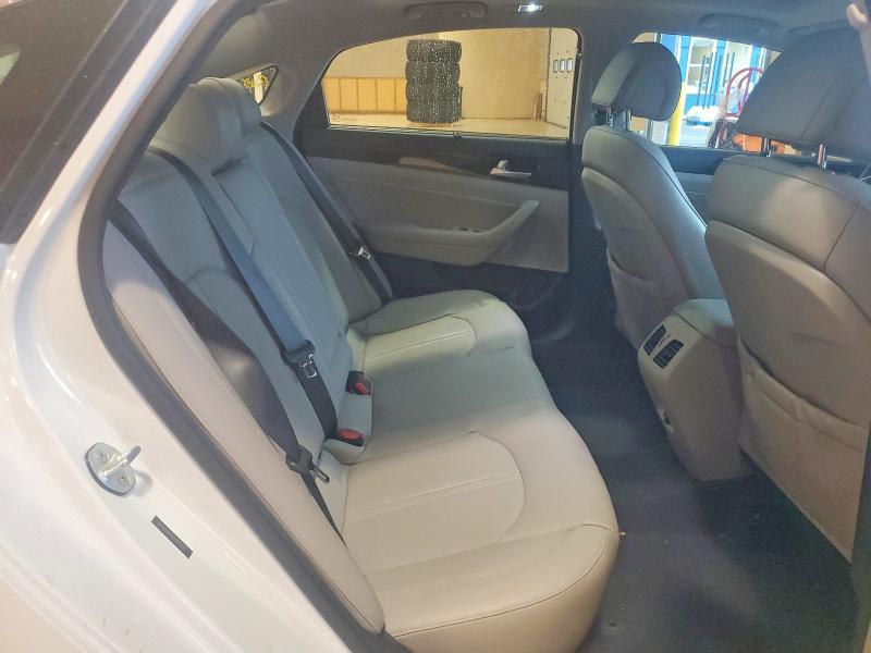 Photo 10 from auction – 2015 HYUNDAI SONATA with VIN 5NPE34AF8FH045416