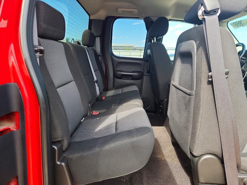 Photo 10 from auction – 2010 CHEVROLET SILVERADO with VIN 1GCSKSE33AZ107493