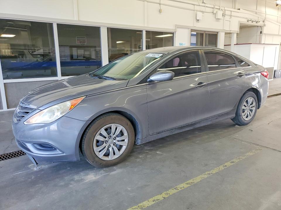 HYUNDAI SONATA 2011 with VIN 5NPEB4AC4BH155687 - Photo from auction