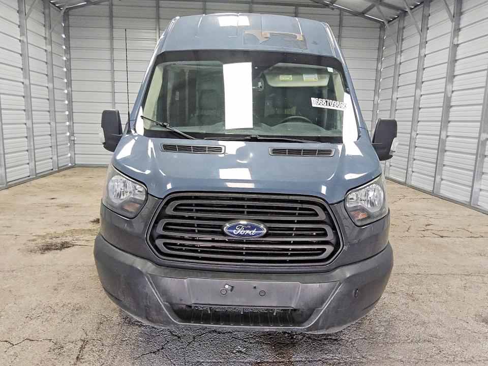 Photo 5 from auction – 2019 FORD TRANSIT with VIN 1FTYR3XM3KKB74056