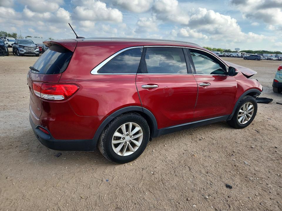 Photo 3 from auction – 2017 KIA SORENTO with VIN 5XYPG4A30HG258406