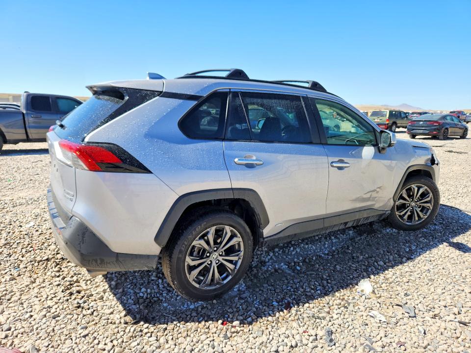 Photo 3 from auction – 2024 TOYOTA RAV4 with VIN JTMD6RFV1RD129412