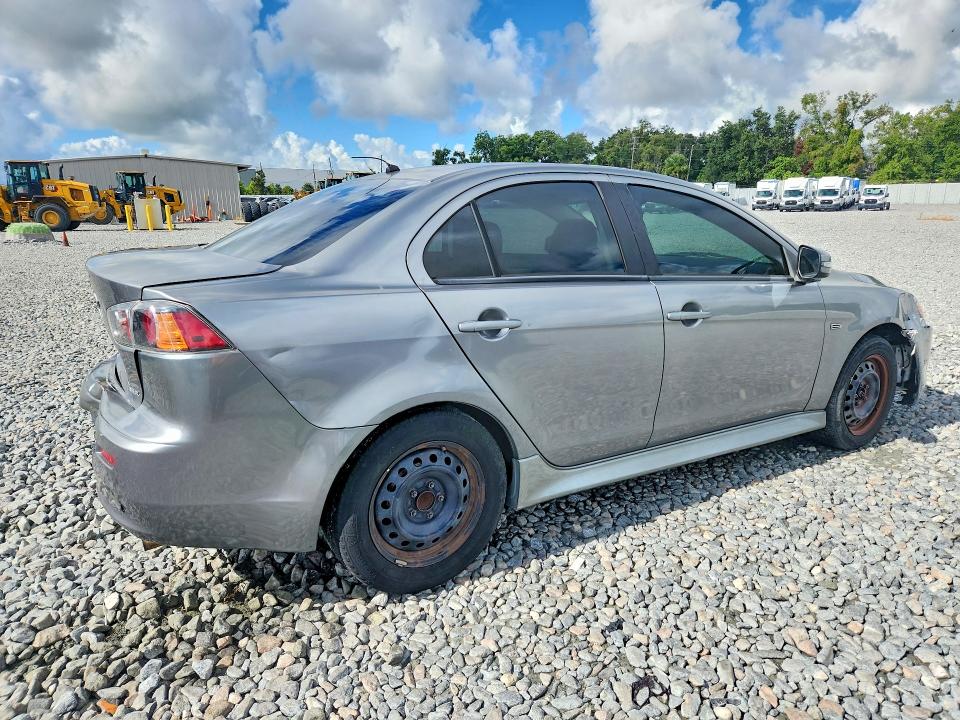 Photo 3 from auction – 2015 MITSUBISHI LANCER with VIN JA32U2FU8FU013162