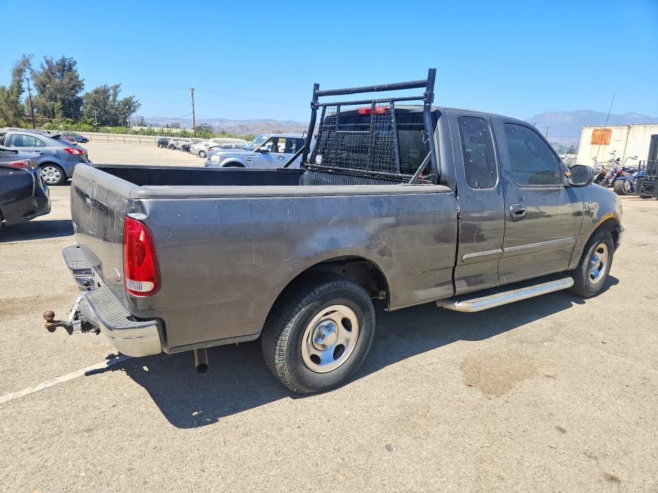 Zdjęcie 3 z aukcji – 2003 FORD F150 z VIN 1FTRX17213NA99497