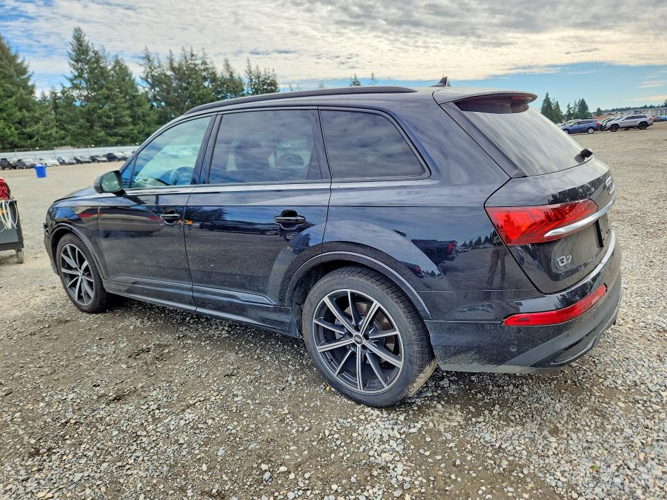 Photo 2 from auction – 2020 AUDI Q7 with VIN WA1LXAF78LD003884