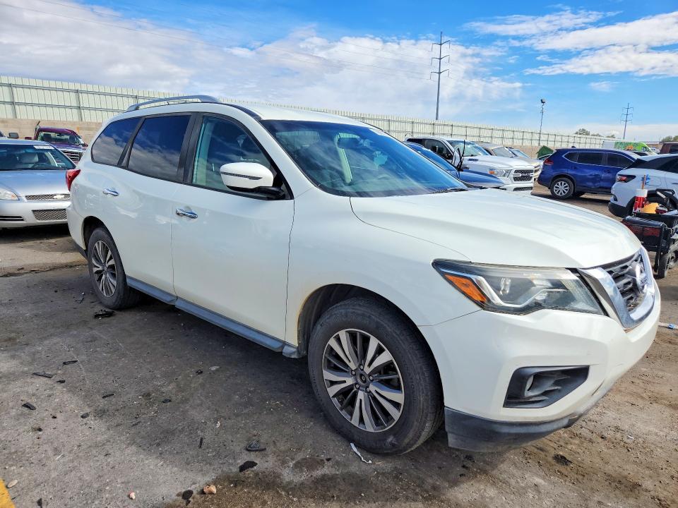 Photo 4 from auction – 2017 NISSAN PATHFINDER with VIN 5N1DR2MM1HC683946