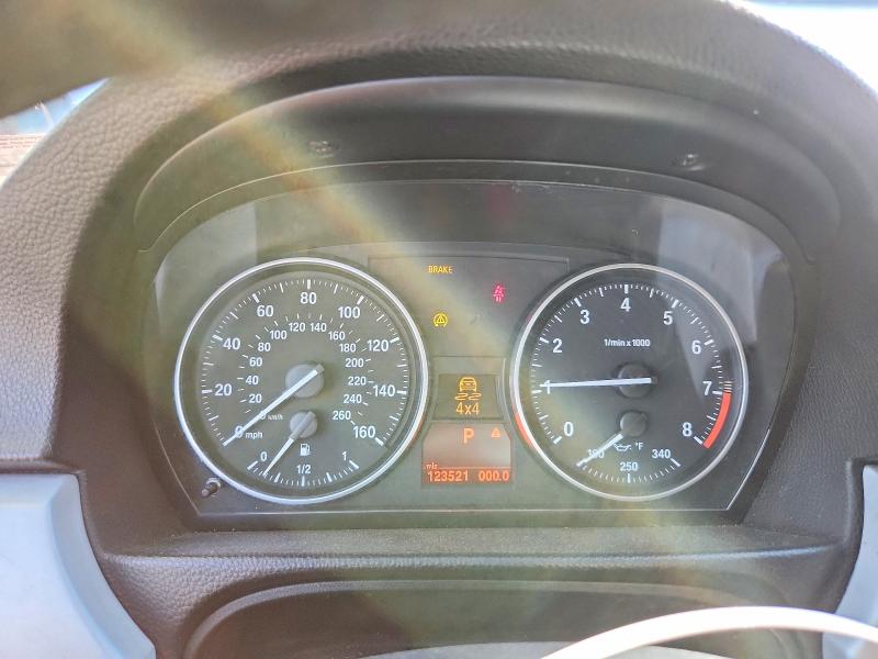 Фото 9 с аукциона – 2010 BMW 335 с VIN WBAWC7C50AE271109