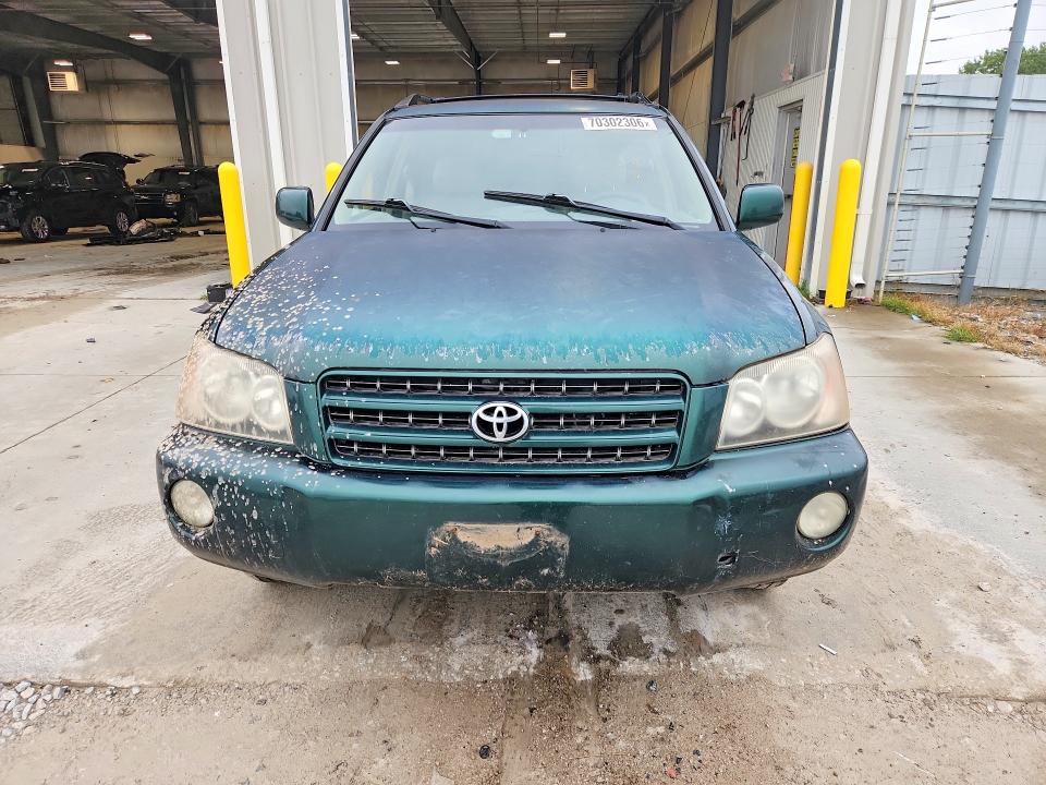 Photo 5 from auction – 2001 TOYOTA HIGHLANDER with VIN JTEHF21A410030636