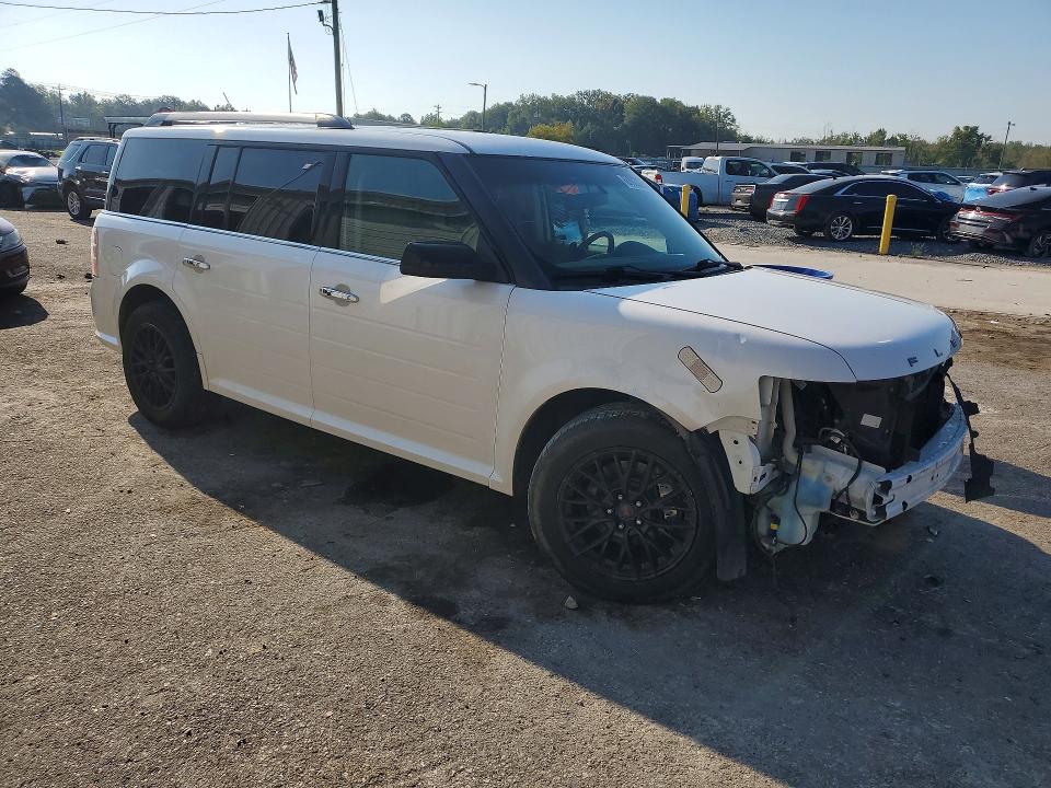 صورة رقم 4 من المزاد - 2017 FORD FLEX مع VIN 2FMGK5C87HBA00171
