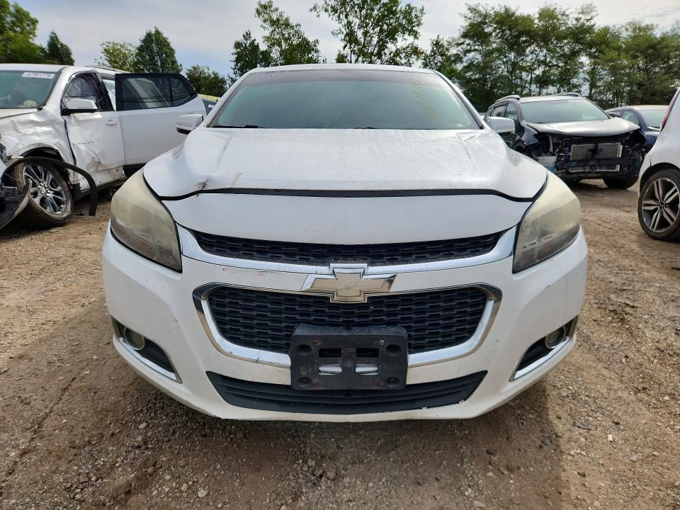 Photo 5 from auction – 2014 CHEVROLET MALIBU with VIN 1G11E5SL9EF262493