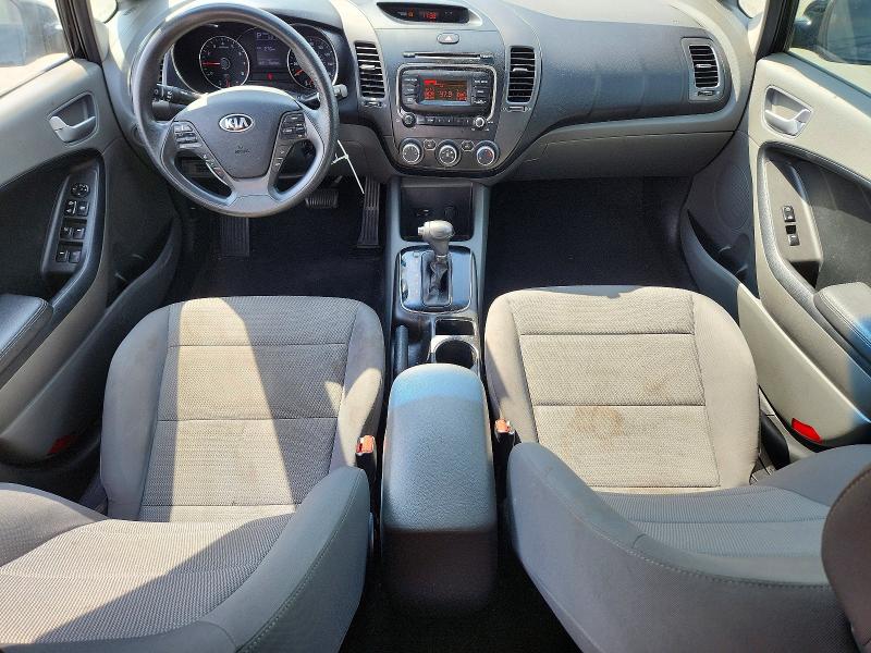 Photo 8 from auction – 2018 KIA FORTE with VIN 3KPFK4A73JE219065