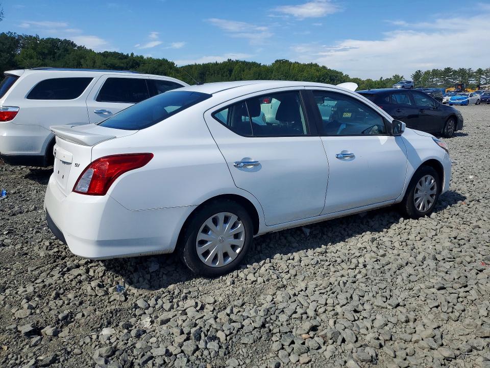 Photo 3 from auction – 2019 NISSAN VERSA with VIN 3N1CN7AP6KL848864