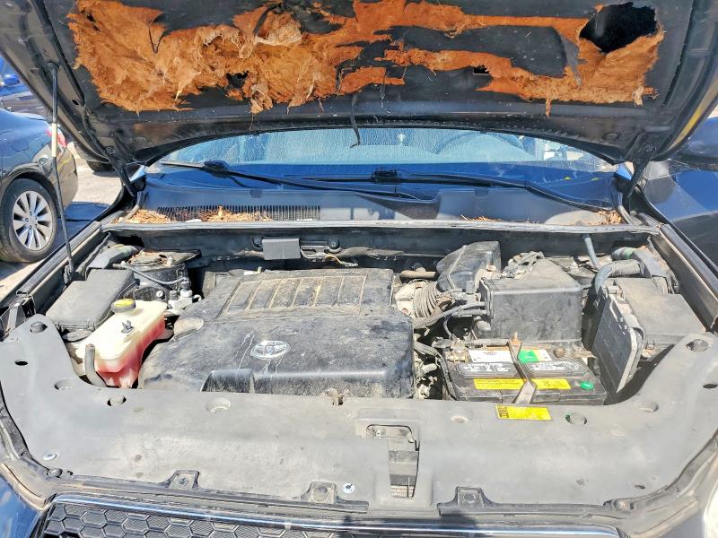 Photo 12 from auction – 2012 TOYOTA RAV4 with VIN 2T3DK4DV3CW076224