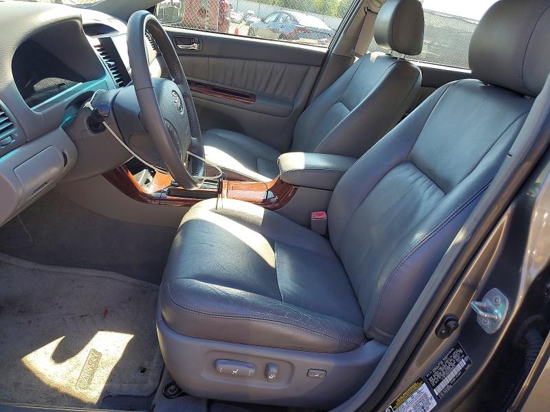 Photo 7 from auction – 2005 TOYOTA CAMRY with VIN 4T1BE30K95U506578