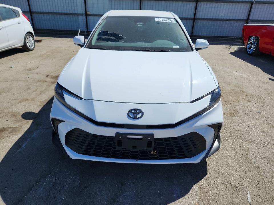 Photo 5 from auction – 2026 TOYOTA CAMRY with VIN 4T1DAACK6TU735592