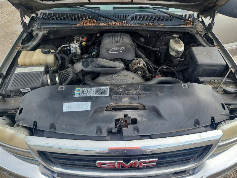 Photo 11 from auction – 2003 GMC NEW SIERRA with VIN 2GTEC19V031330098
