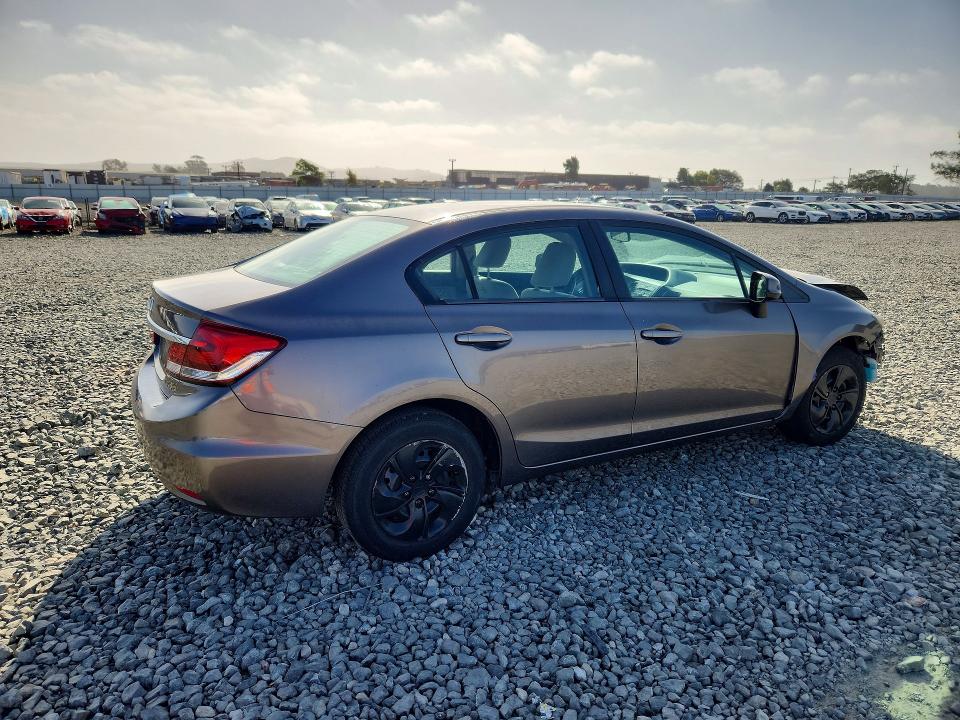 Photo 3 from auction – 2013 HONDA CIVIC with VIN 19XFB2F53DE291092