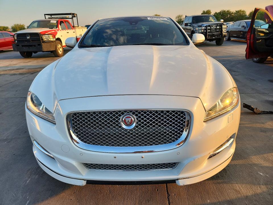 Photo 5 from auction – 2015 JAGUAR XJ with VIN SAJWA1CZ8F8V86563