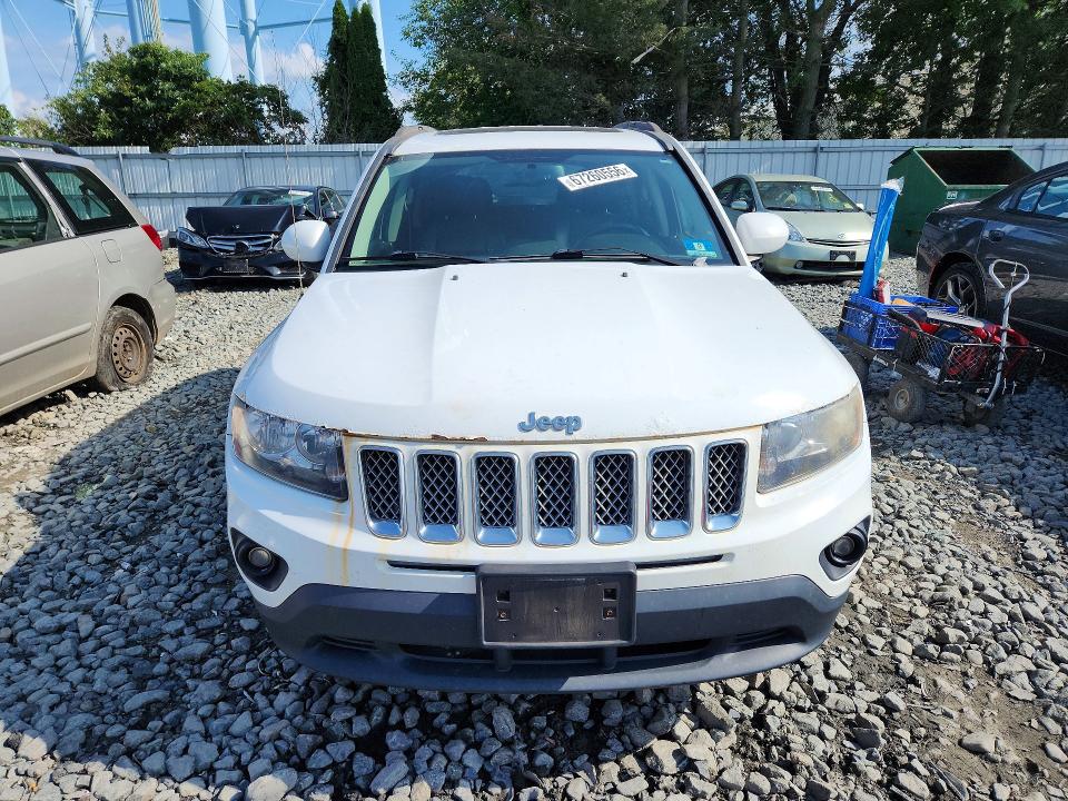 Photo 5 from auction – 2014 JEEP COMPASS with VIN 1C4NJDEB7ED828910