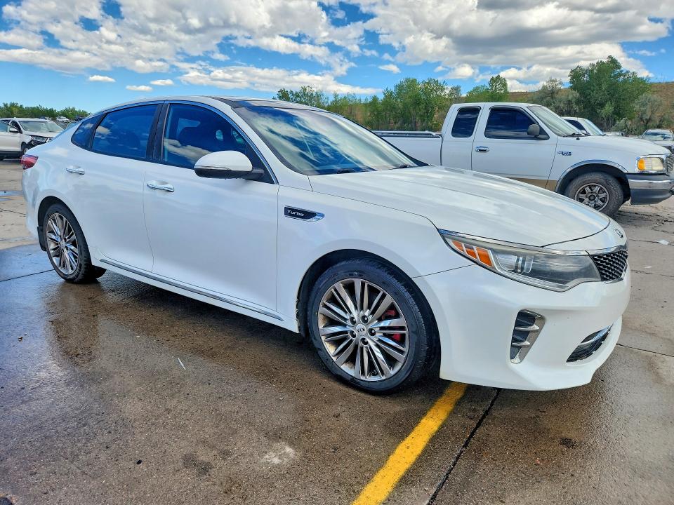Foto 4 de la subasta – 2016 KIA OPTIMA con VIN 5XXGV4L29GG080461