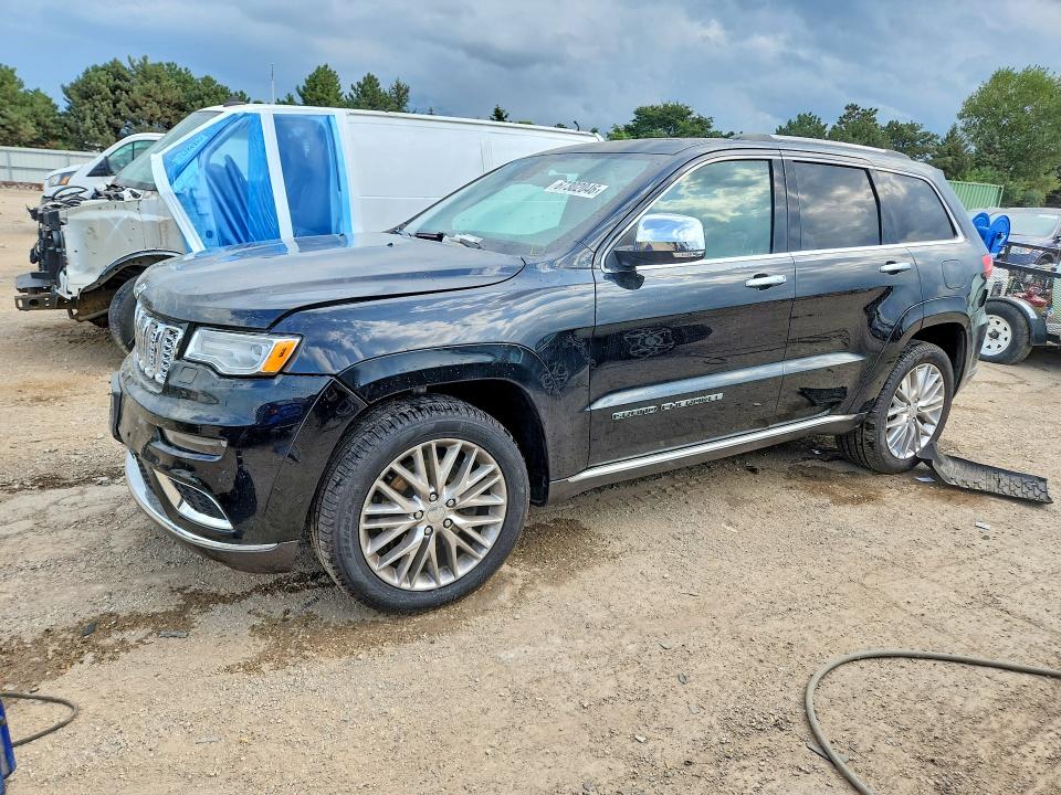 JEEP GRAND CHEROKEE 2017 with VIN 1C4RJFJT6HC743577 - Photo from auction