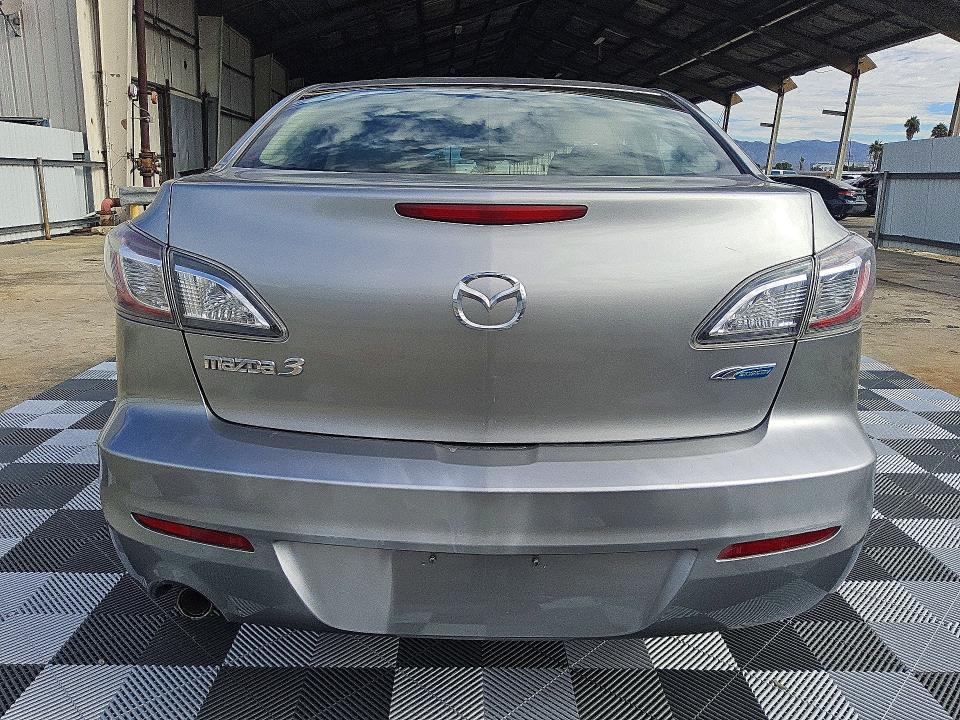 Foto 6 de la subasta – 2012 MAZDA 3 con VIN JM1BL1V89C1578570