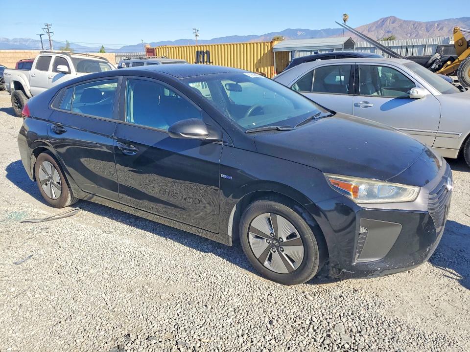 Снимка 4 от търг – 2019 HYUNDAI IONIQ с VIN KMHC65LC5KU179965