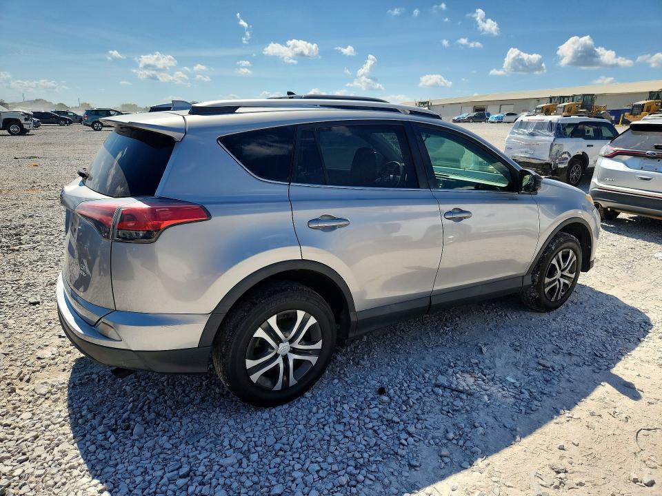 Photo 3 from auction – 2016 TOYOTA RAV4 with VIN 2T3BFREVXGW433282
