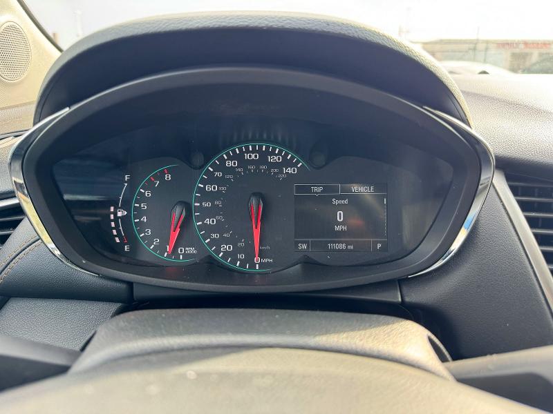 Photo 8 from auction – 2021 CHEVROLET TRAX with VIN KL7CJPSM8MB374334