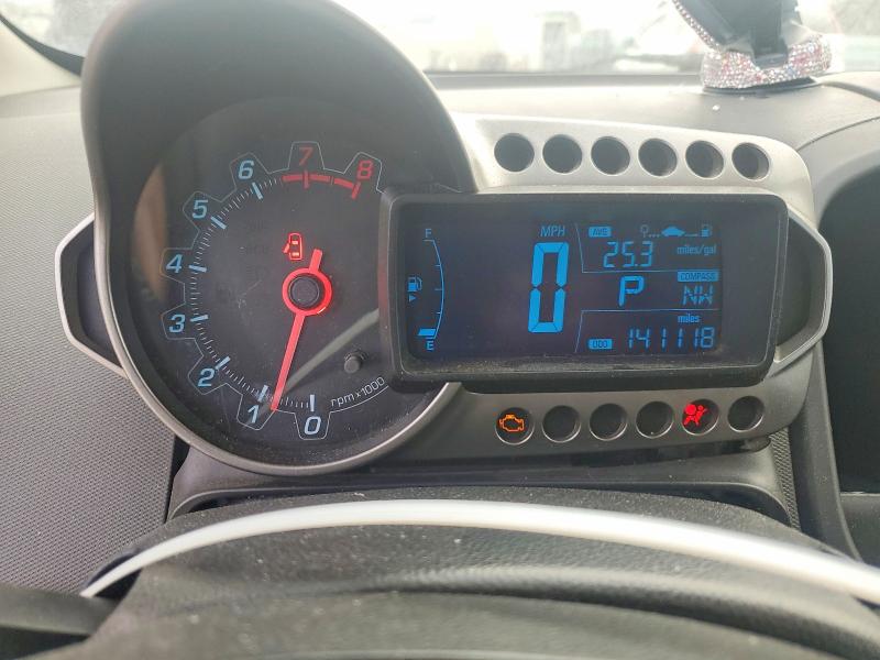 Foto 9 de la subasta – 2012 CHEVROLET SONIC con VIN 1G1JA6SH5C4104545