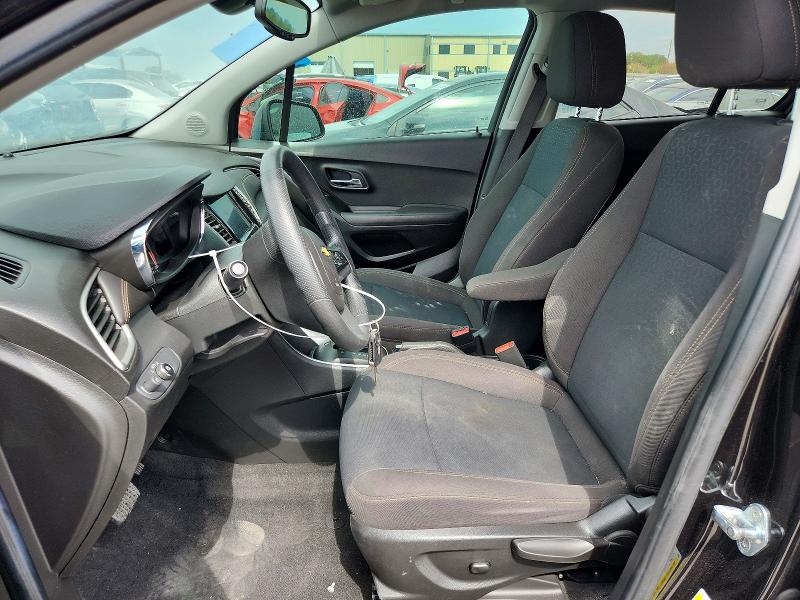 Photo 7 from auction – 2020 CHEVROLET TRAX with VIN KL7CJKSB9LB057615