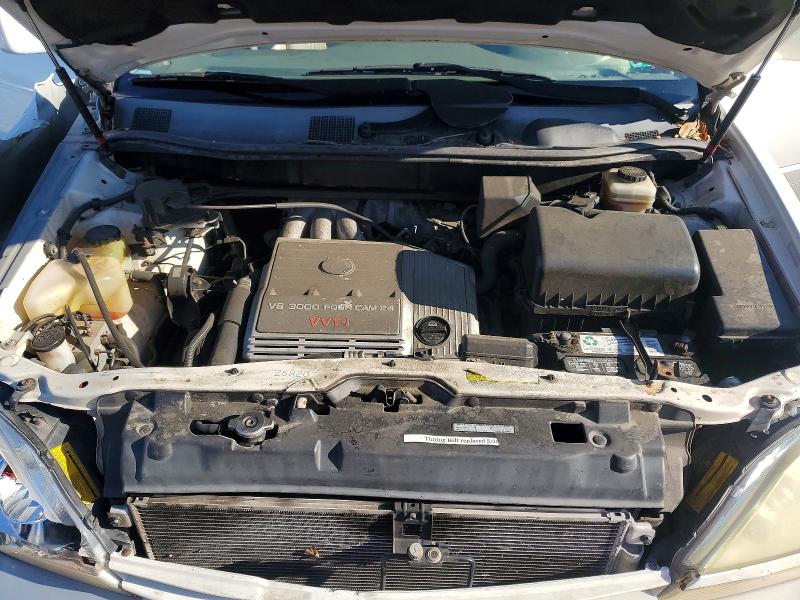 Photo 12 from auction – 2002 LEXUS RX with VIN JTJHF10U020284630