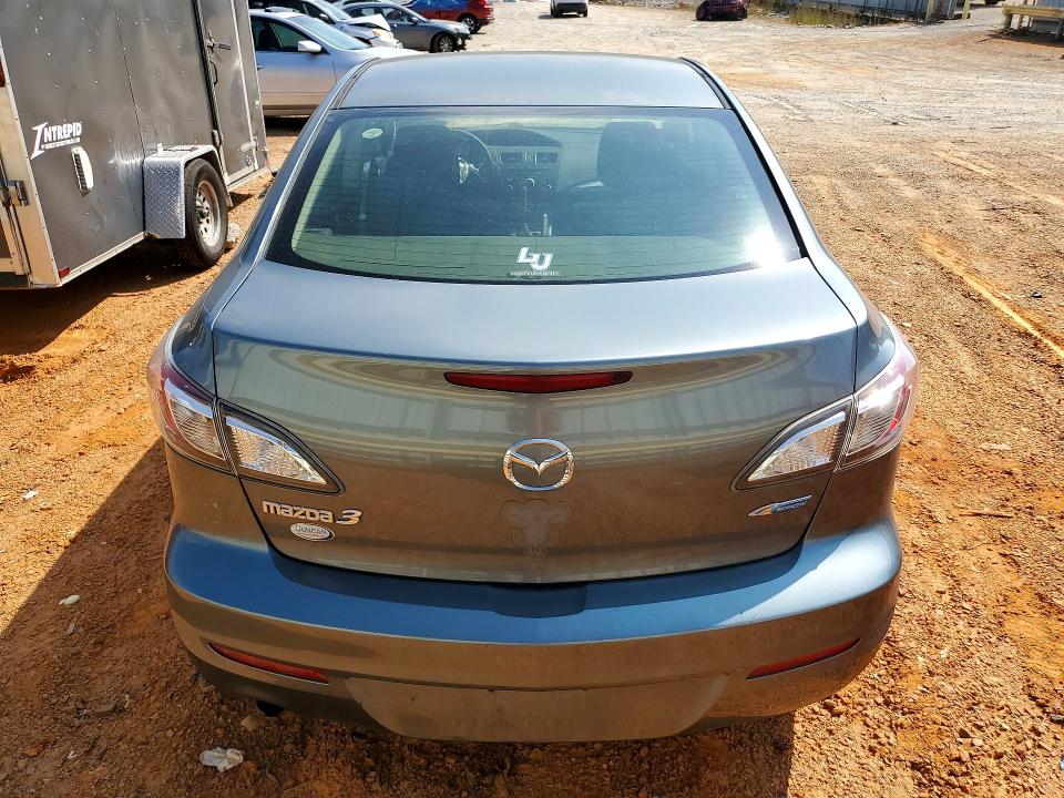 Photo 6 from auction – 2013 MAZDA 3 with VIN JM1BL1V71D1738692